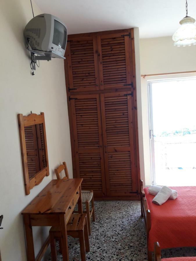 Emilios See View Barbati Exterior photo